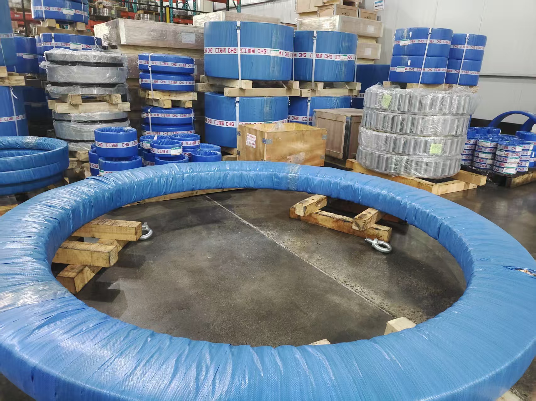 1760339787932.jpg Four-Point Contact Ball Slewing Bearing.jpg